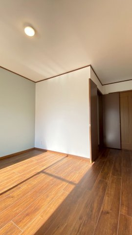 北六甲台5丁目の寝室|洋室