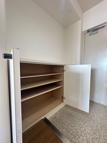 メロディハイム東帝塚山の収納