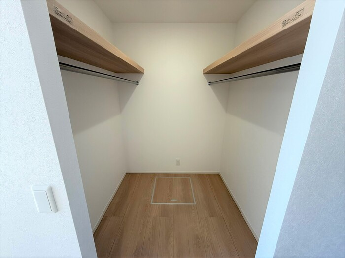 セレスティア長良　ウエストの収納|収納豊富です