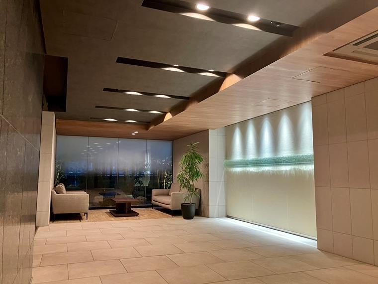 プラウド浦和のロビー