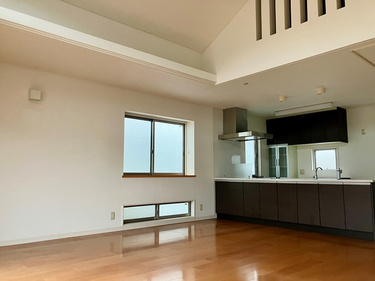 上用賀戸建の居間・リビング