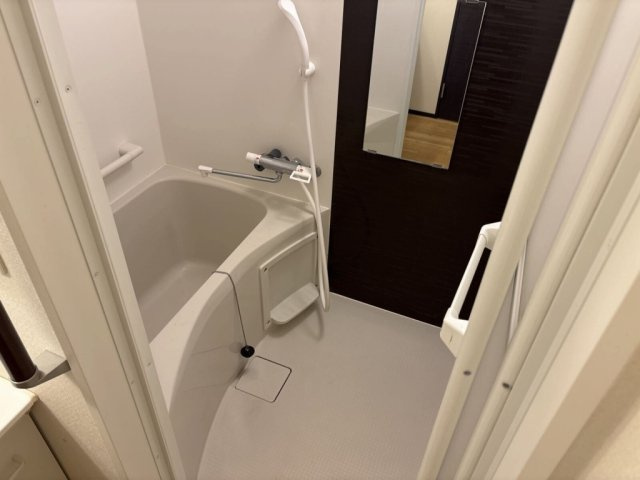 クレイノアーカスの浴室