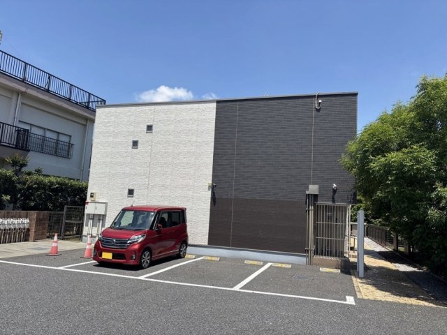 クレイノアーカスの外観