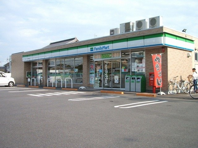 Ｍｉｌｋｙ　Ｗａｙ　　　刈谷市近郊の賃貸はクラスホーム刈谷店の周辺|ファミリーマート西尾中畑店まで400m