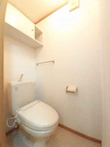 Ｍｉｌｋｙ　Ｗａｙ　　　刈谷市近郊の賃貸はクラスホーム刈谷店のトイレ|落ち着いたトイレです