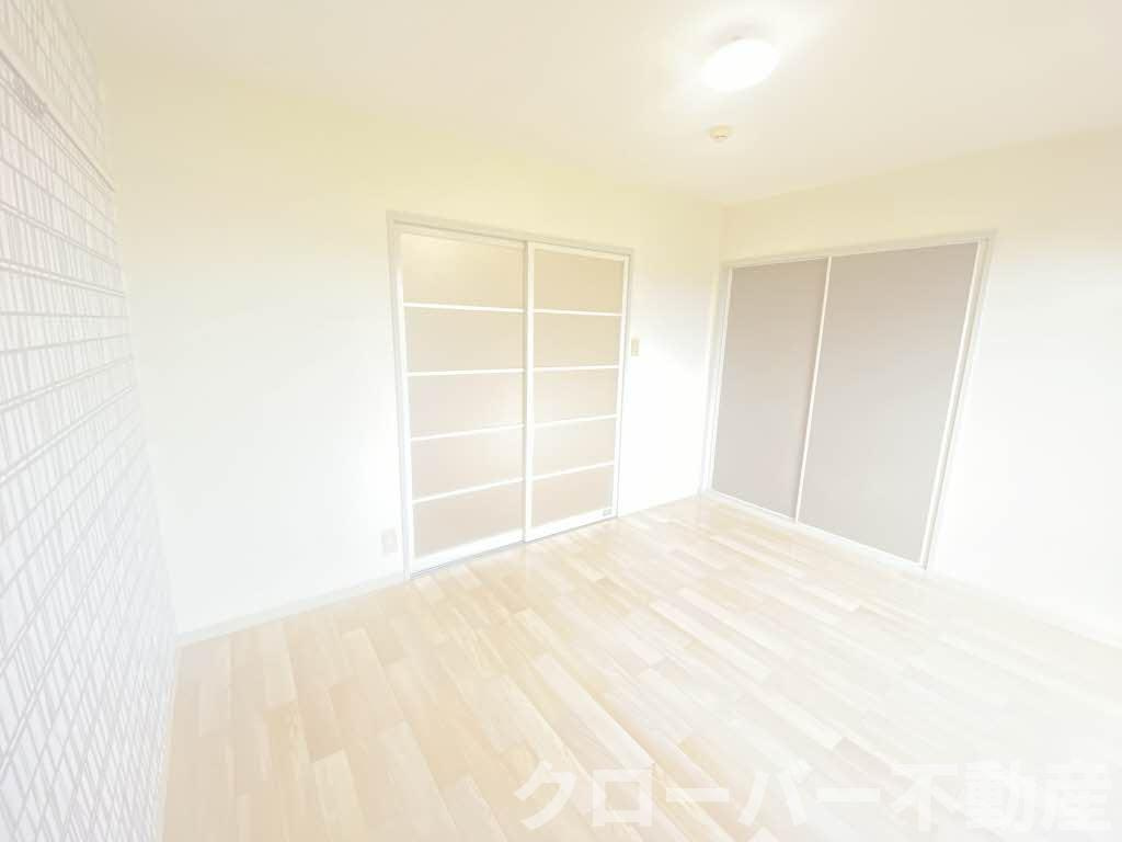 メゾン・アムール A棟の居間・リビング