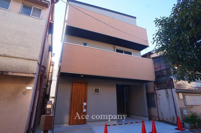 【外観】 | 八尾市竹渕1丁目 | 【新築完成済み☆敷地間口ゆったり整形地☆2WAYアクセスOKです♪】ローン返済目安：月々約76072円（頭金0円、変動金利0.875％、返済期間40年、ボーナス払い無しで試算しています）