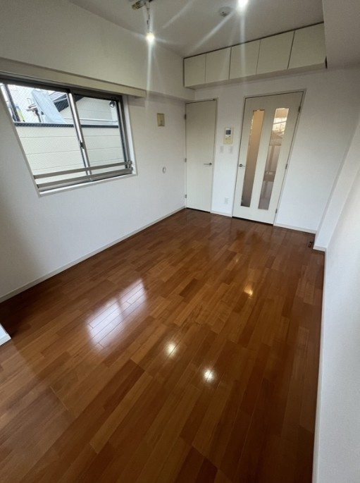 ブライズ西荻窪の居間・リビング