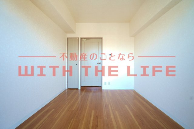 ダイナコート久留米レジックスの居間・リビング|こちらのリビングで趣味の時間をお楽しみください