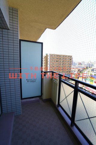 ダイナコート久留米レジックスのバルコニー|外からの目が気にならないバルコニーで洗濯物が干せます