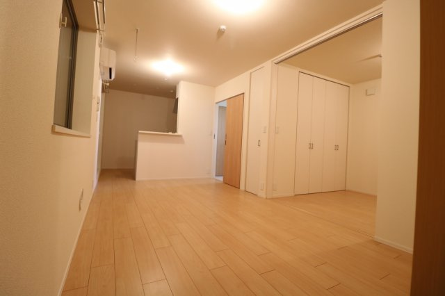 【居間・リビング】