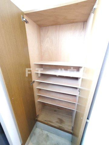 グリーンテラスＢの収納