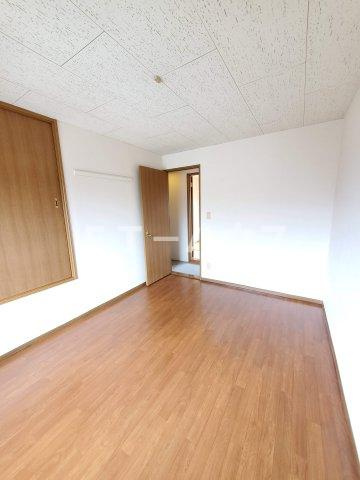 グリーンテラスＢの洋室