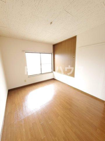 グリーンテラスＢの洋室