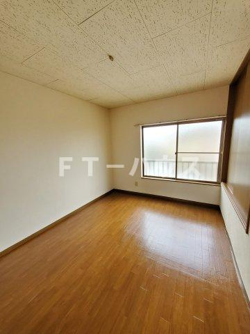 グリーンテラスＢの洋室