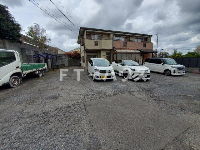 グリーンテラスＢの駐車場
