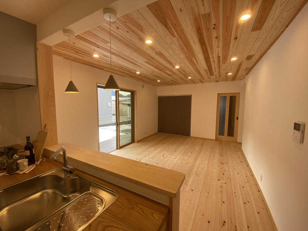 丹波市氷上町石生の中古一戸建の居間・リビング