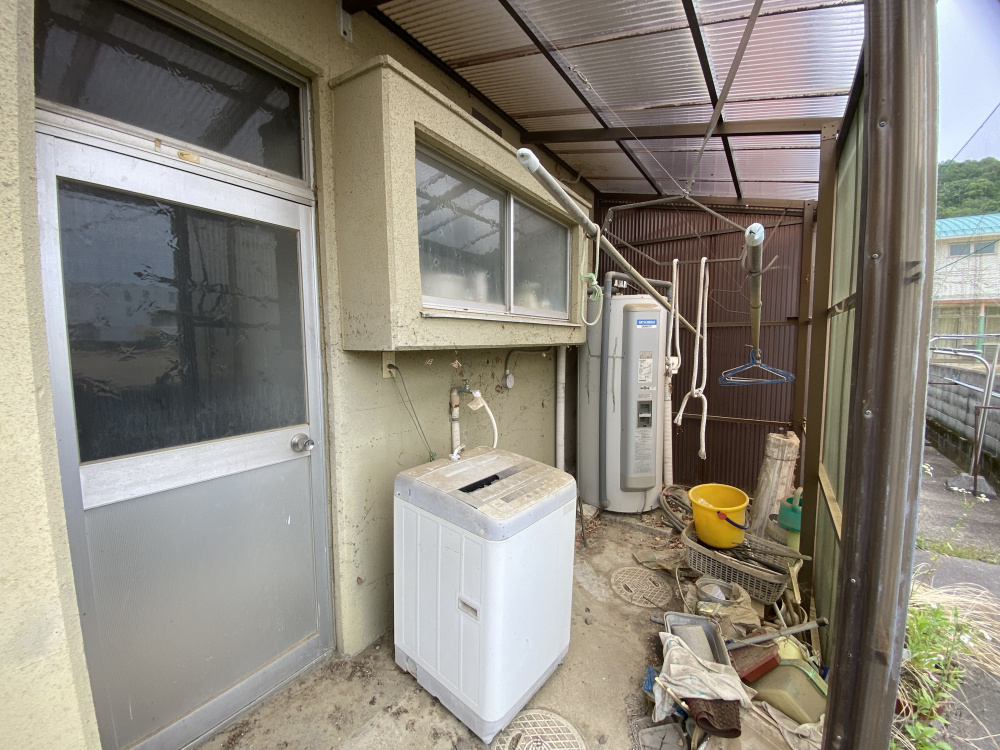 丹波市氷上町成松の店付住宅