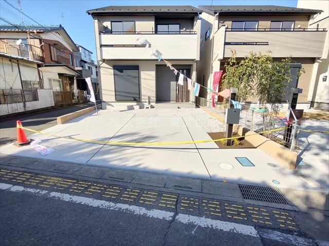 【駐車場】 | 川越市笠幡　全3棟　1号棟 | 並列2台駐車可能です