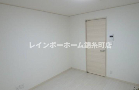 ホームズ千住の内装