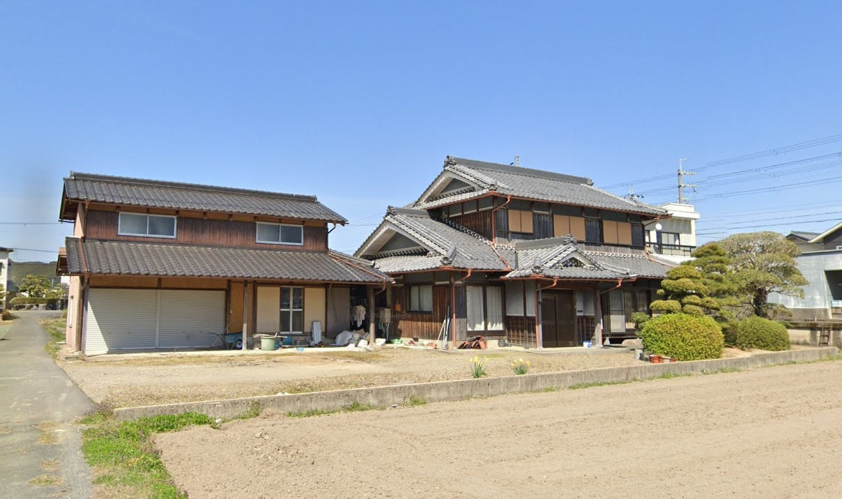 丹波市氷上町上成松の中古一戸建の外観