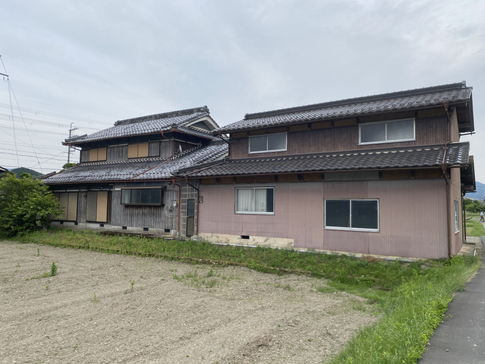 丹波市氷上町上成松の中古一戸建の外観
