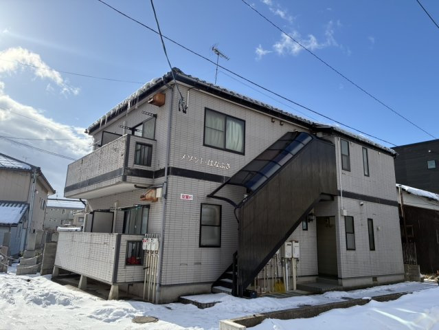 新潟市中央区上所上１丁目のアパート