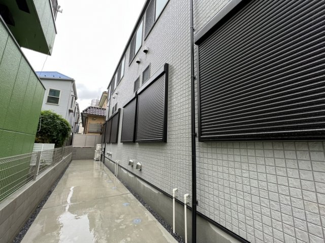 LEDミラージュのエントランス|外観☆