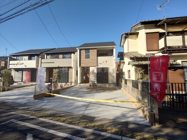 【前面道路含む現地写真】の画像