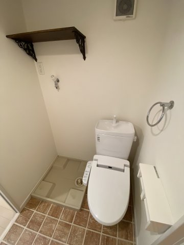 アザーレ新百合ヶ丘弐番館のトイレ|※同タイプ別部屋参考