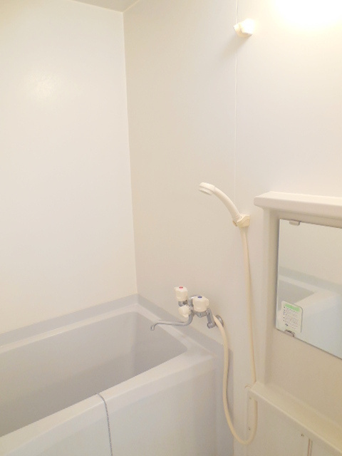 シャンテ高輪の浴室