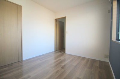 【寝室】 | グレース