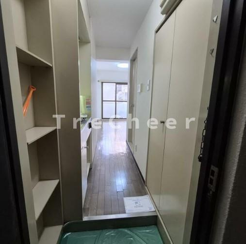 トップ早稲田の玄関