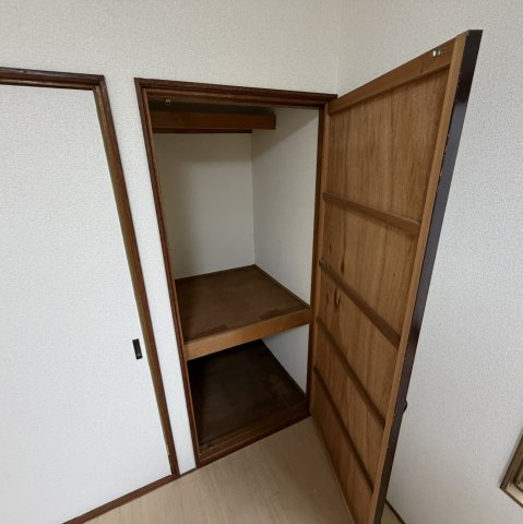 登別市柏木町1丁目29-41戸建の収納