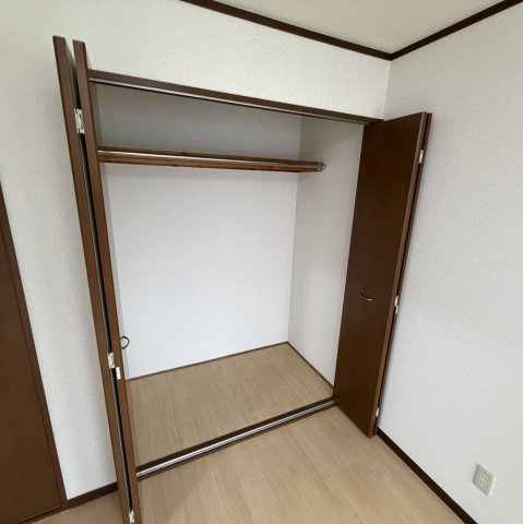 登別市柏木町1丁目29-41戸建の収納