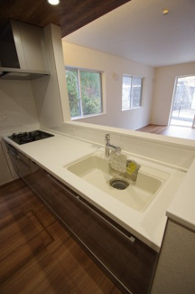 【キッチン】 | 【仲介手数料無料！！】川崎市麻生区王禅寺東4丁目　新築戸建て（全5棟）4号棟　5080万円