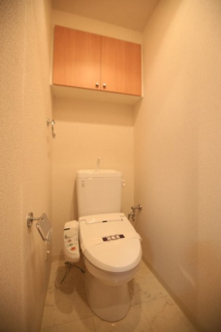 ヴェルト西大島グラーセのトイレ