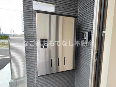 【エントランス】 | アーバンテラス | 同タイプ写真