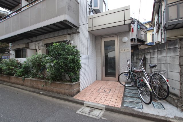 スカイガーデンのエントランス