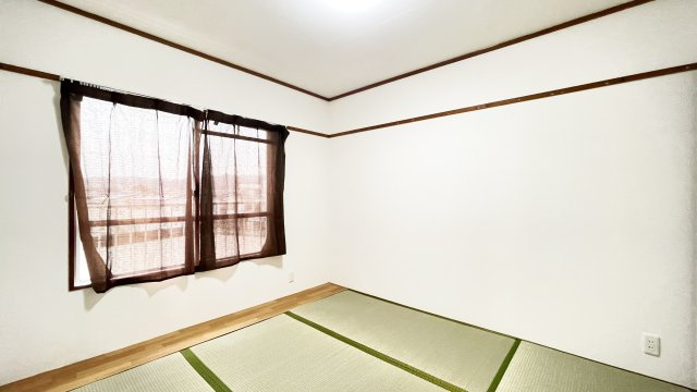 服部ビル　A棟のバルコニー