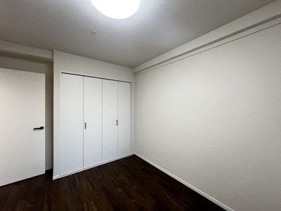 【洋室】 | ローレルコート泉ヶ丘