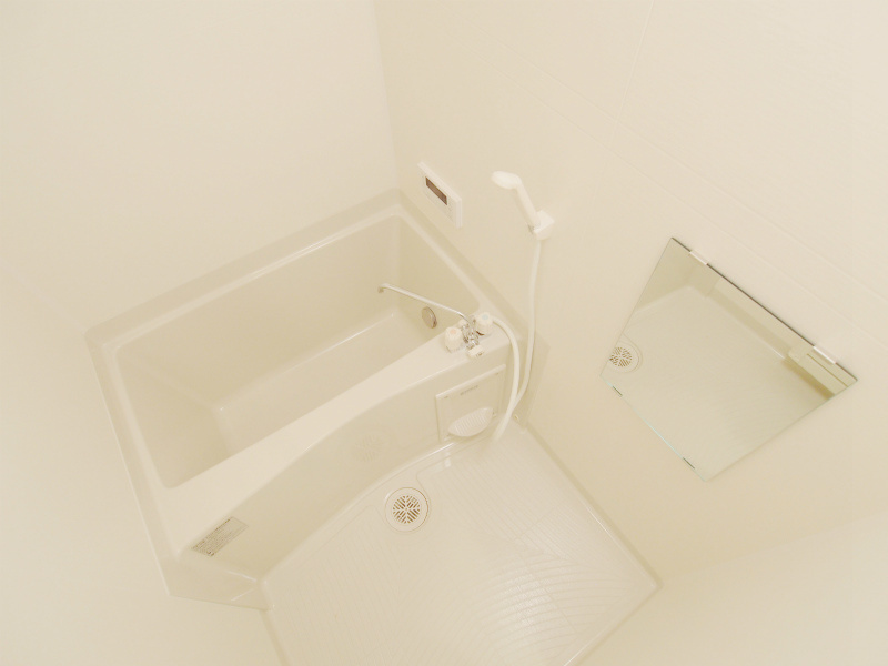 ポルトボヌール府中柳ヶ丘の浴室