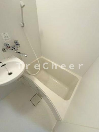 柳本ビルの浴室