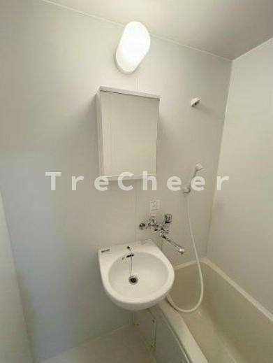 柳本ビルの洗面所