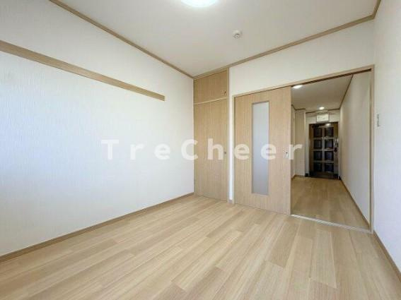 柳本ビルの寝室