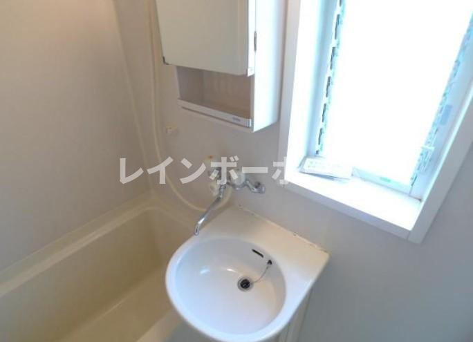 特典：仲介手数料が無料です!!の洗面所