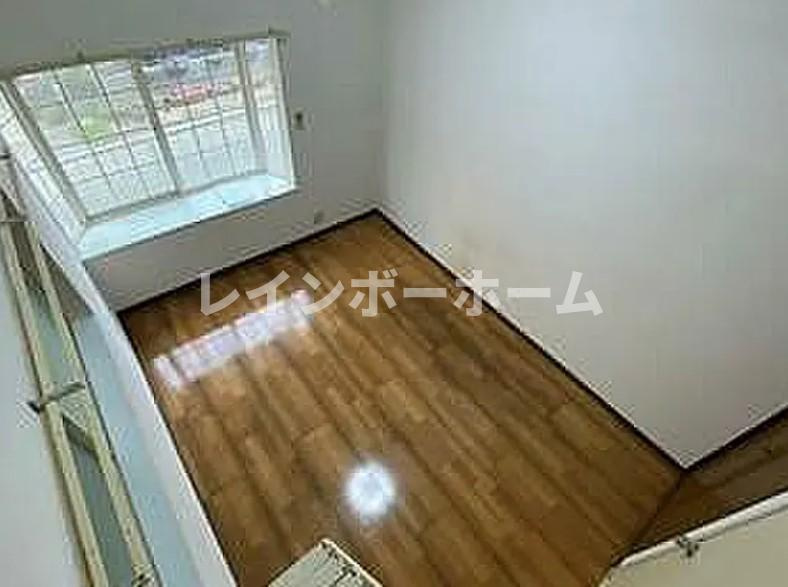 特典：仲介手数料が無料です!!の居間・リビング