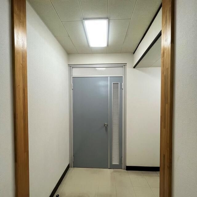 ＡＴＴビルの内装