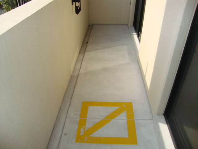 桜レジデンシャルのバルコニー|暖かな日差しのふりそそぐバルコニー