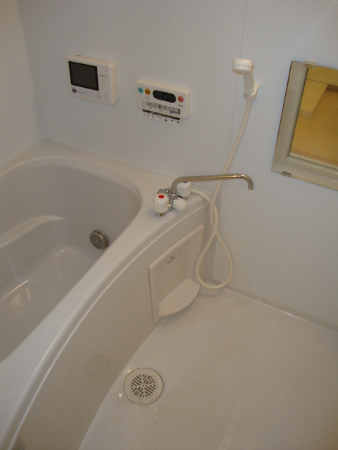 桜レジデンシャルの浴室|コンパクトで使いやすいお風呂です